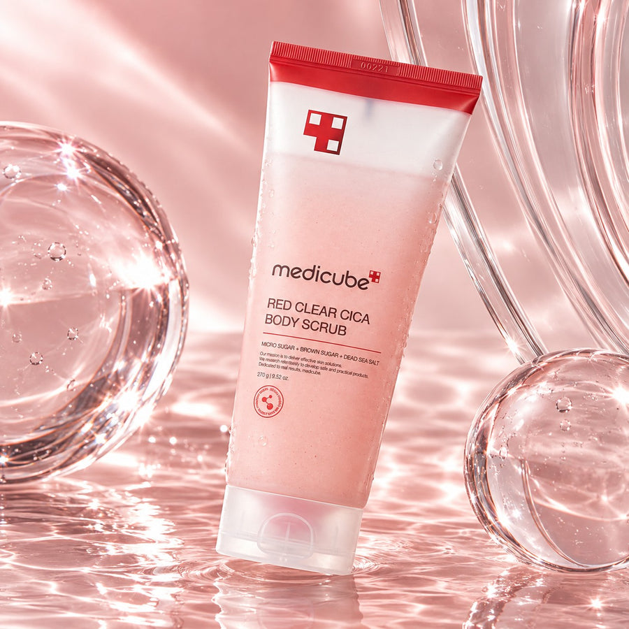 Exfoliante Corporal medicube Red Clear Cica 270 g, envase con reflejos de agua y cristal