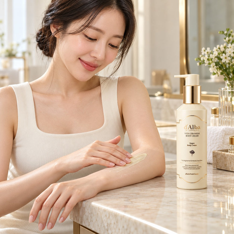 Crema Corporal d'Alba Vegan Vita Ceramide 270 ml, aplicación sobre la piel del brazo