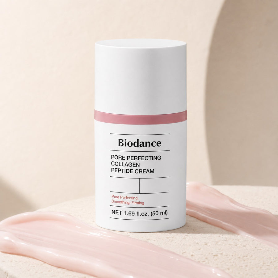 Kit Colágeno Biodance: crema Pore Perfecting Collagen Peptide Cream junto a su textura