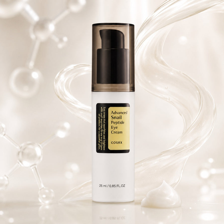 Kit Cuidado Diario COSRX: contorno de ojos Advanced Snail Peptide Eye Cream entre moléculas y textura cremosa