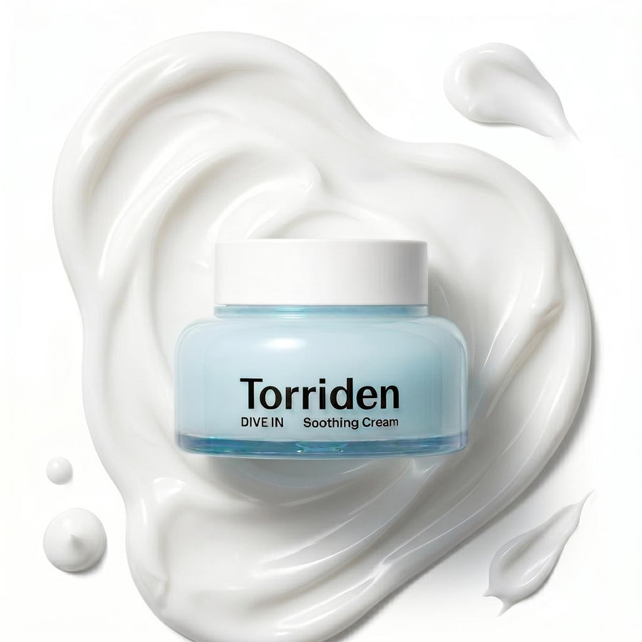 Kit Hidratación Torriden DIVE IN: crema Low Molecular Hyaluronic Acid Soothing Cream de 100 ml sobre su textura